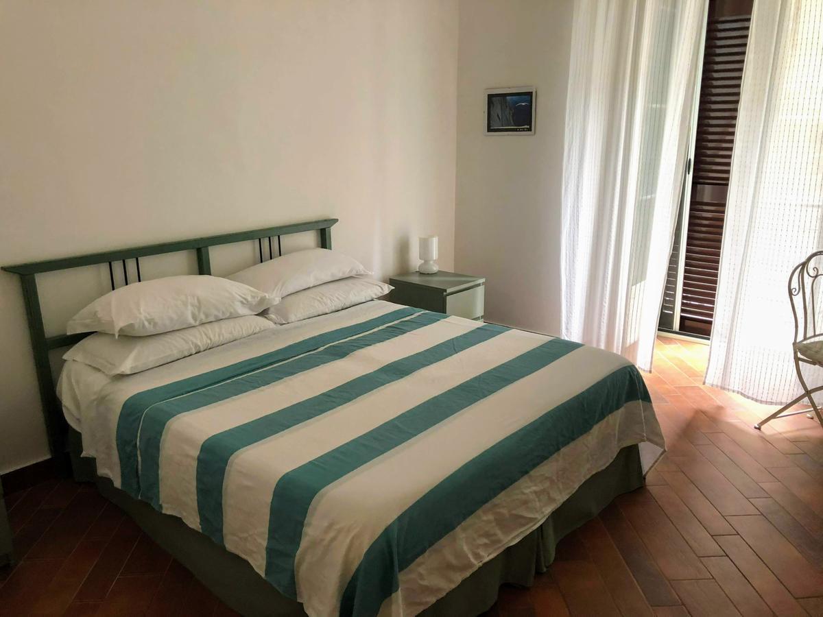 Bed and Breakfast Le Stanze di Dolly Napoli Esterno foto